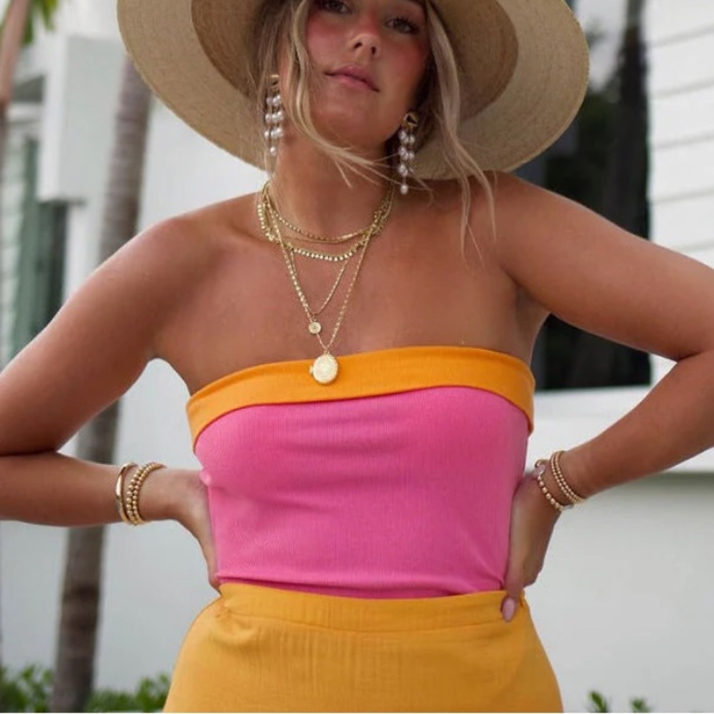 Vici Color Block Strapless Crop Top